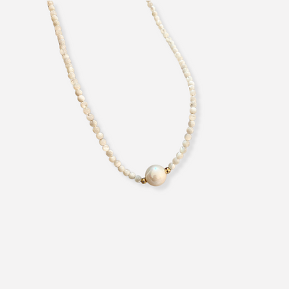 Elegante Diora Parelketting voor een Verfijnde Look