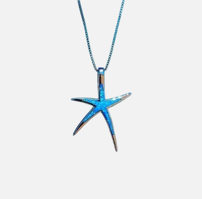 Fascinerende ketting met glanzende blauwe opaal en filigrane zilveren zeester-hanger